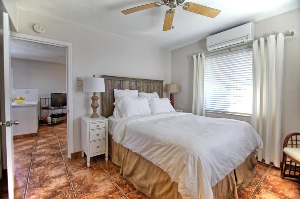 Gulfside Resort Unit 2 St. Pete Beach Buitenkant foto